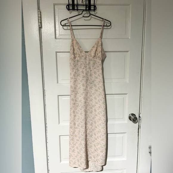 Summer dress - Picture 1 of 2